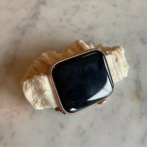 apple watch + stretchy wrist band